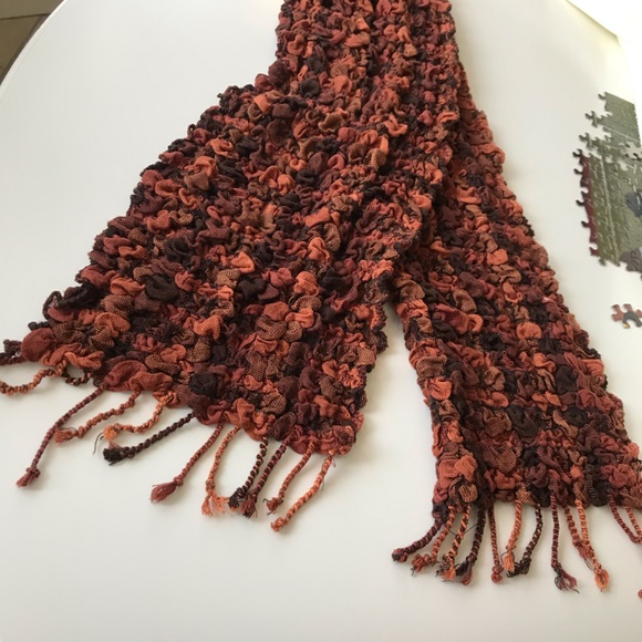 love on a hanger Accessories - Comfy Russet Plaid Scrunchie Scarf!